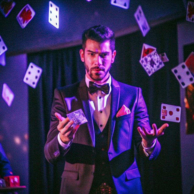 Meja European Roulette bento11 dengan dealer langsung dan streaming video HD dari studio multi-kamera